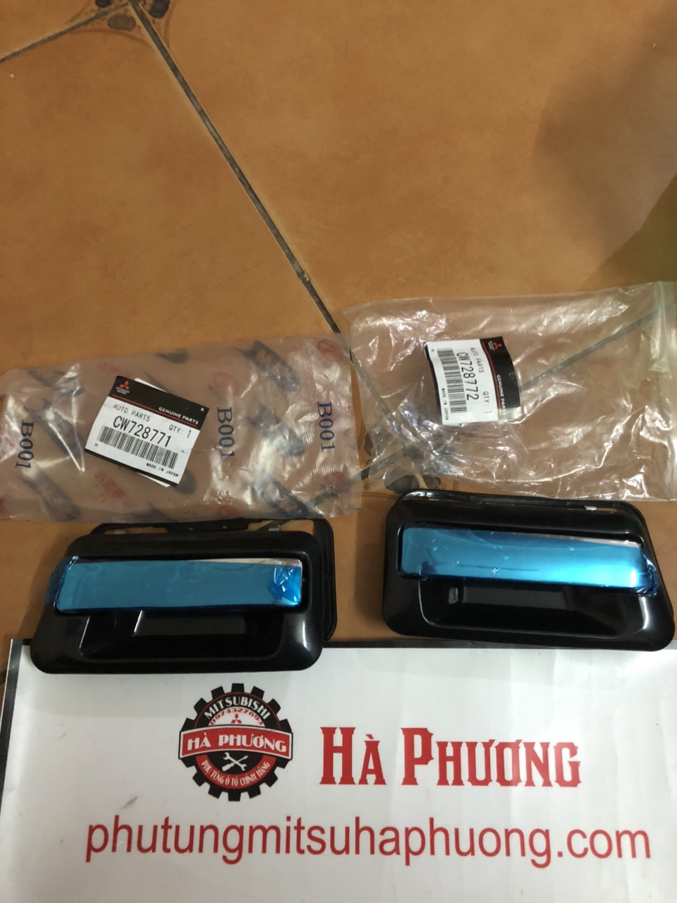 tay mở ngoài xe mitsubishi jolie hàng xịn chính hãng, giá tốt nhất thị trường : CW728771-CW728772