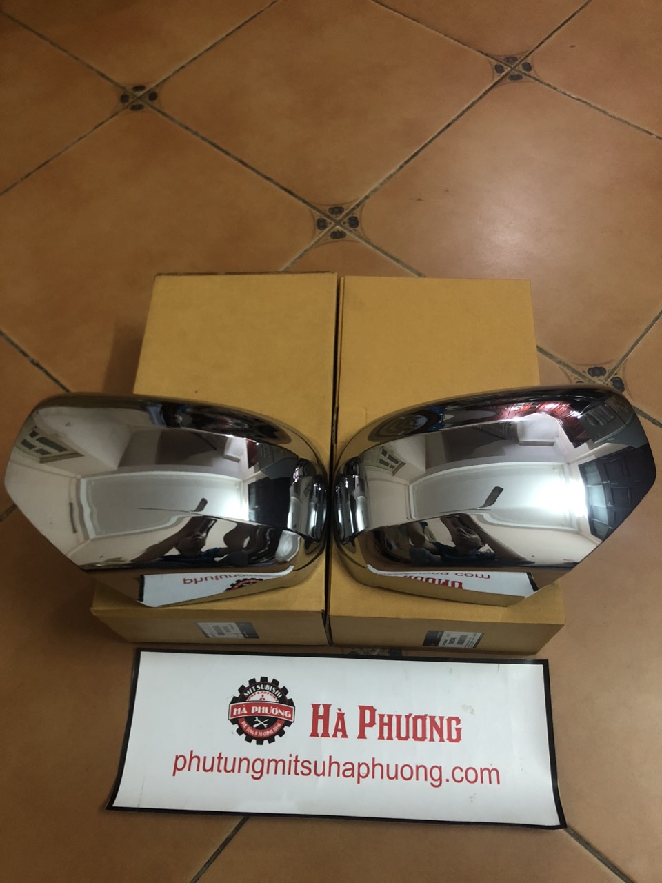 ốp gương chiếu hậu xe mitsubishi triton 2015-2016-2017-2018-2019 hàng xịn chính hãng giá tốt : 7632C445-7632C446
